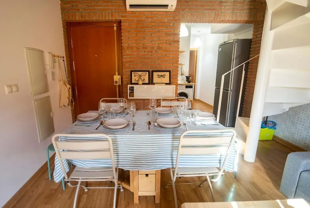 グラナダAtico Duplex Terraza Privada Centroアパートメント アパート