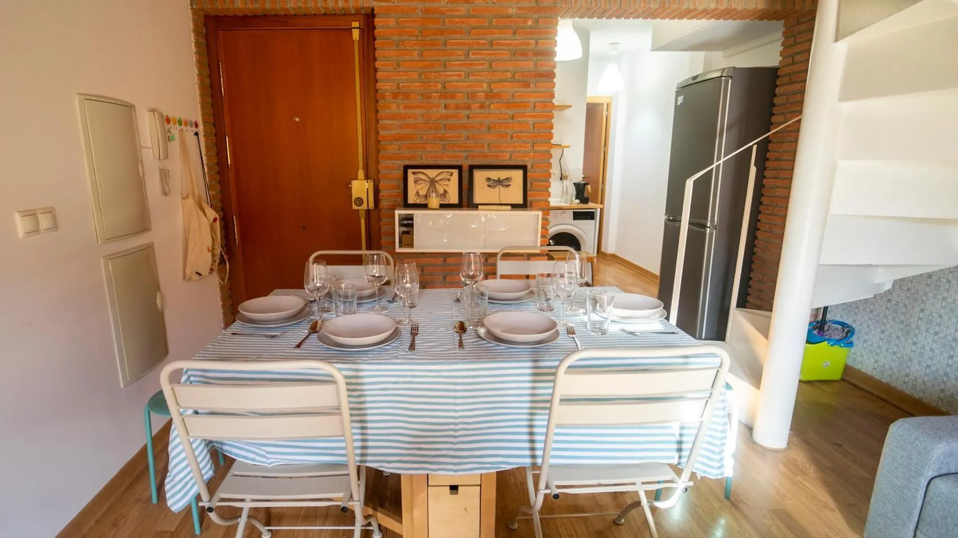 グラナダAtico Duplex Terraza Privada Centroアパートメント